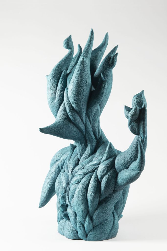 Svoboda - Liberty, 2024, keramika, 47x26x35 cm